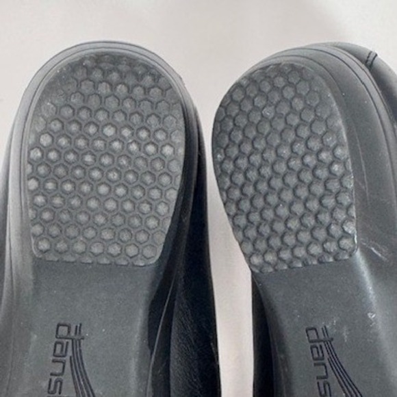 Dansko Fawna Black Leather Slip On Loafers Shoes Womens 41 work comfy casual - Picture 10 of 10